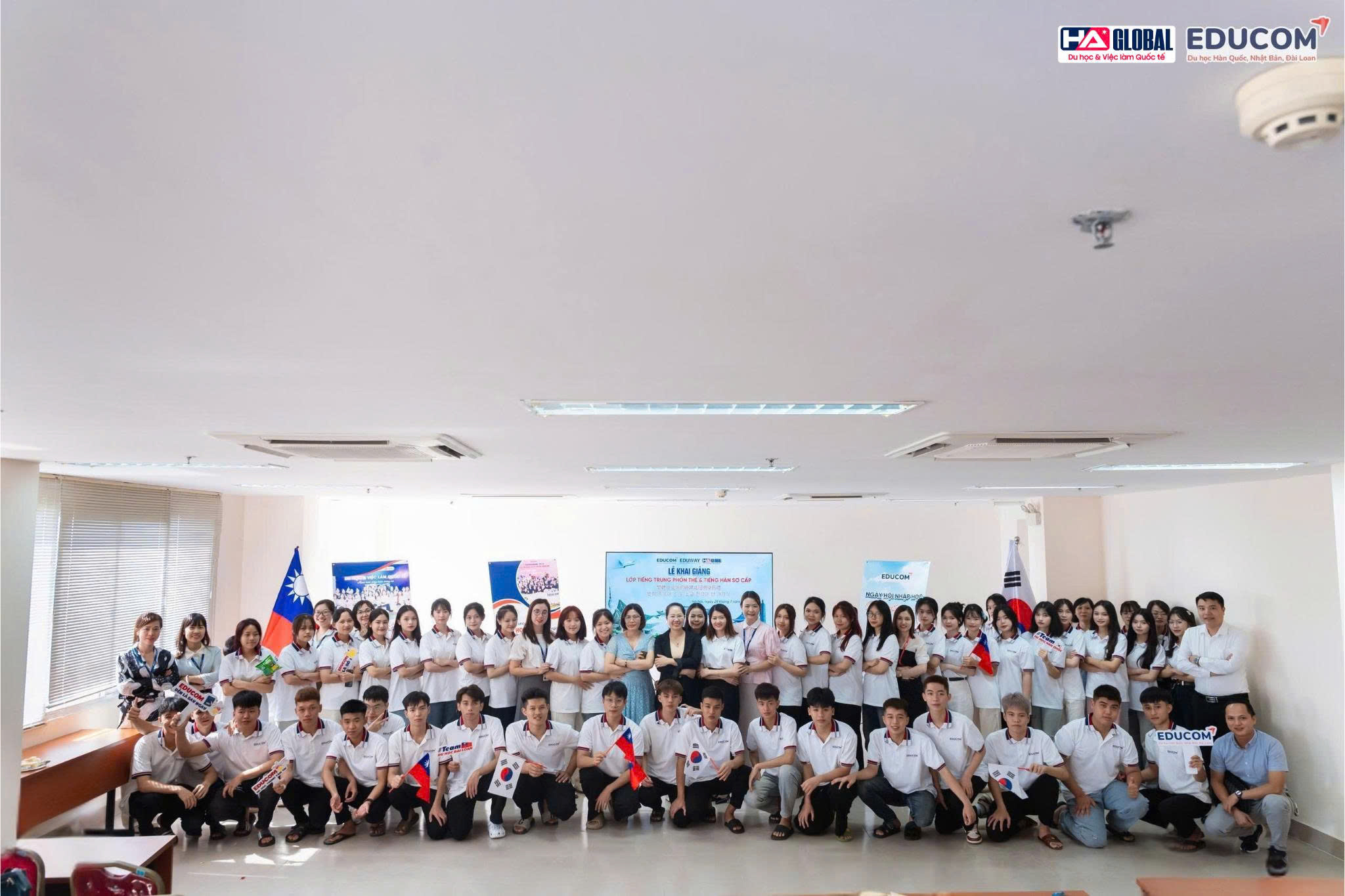 khai giảng lớp du học