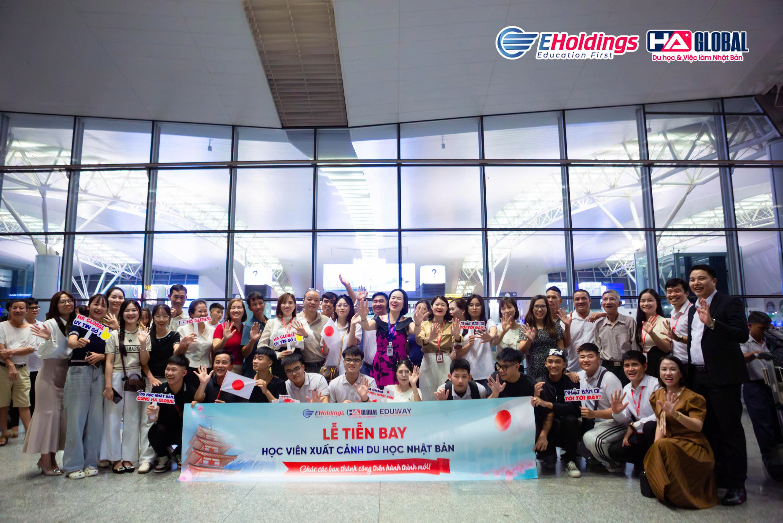 HA Global tiễn bay học viên du học & làm việc tại Nhật Bản